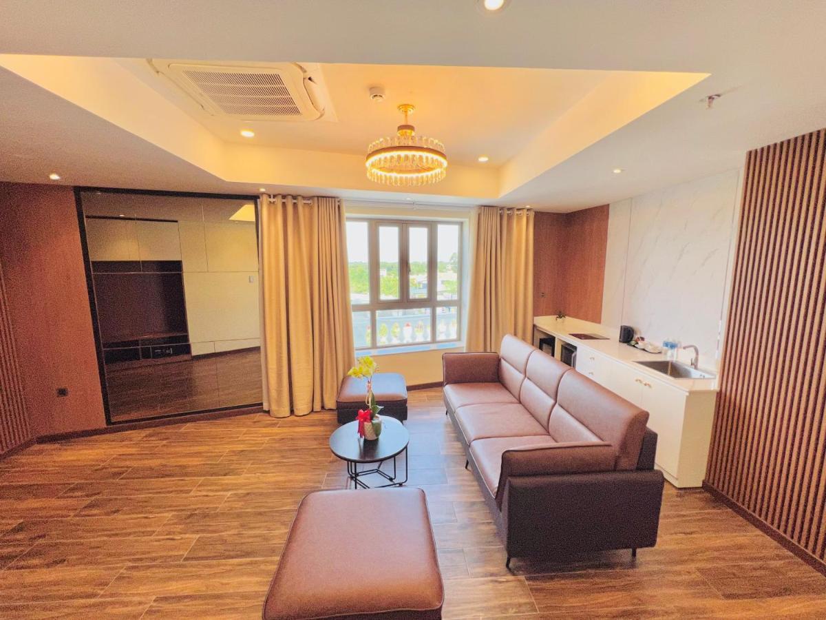 Mai Vy Hotel Tay Ninh Exterior foto